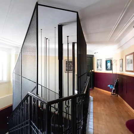 Mansarda Cola アパート ミラノ